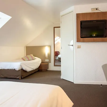 Campanile Dunkerque Sud - Otel