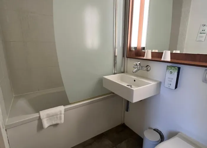 Hotel Campanile Dunkerque Sud -