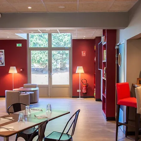 Hotel Campanile Dunkerque Sud - 3*