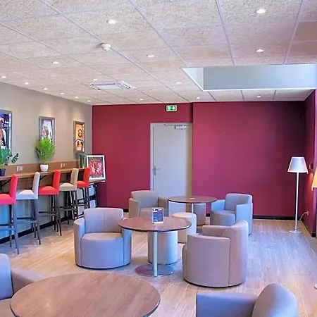 Hotel Campanile Dunkerque Sud - 3*