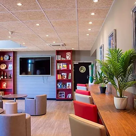 Hotel Campanile Dunkerque Sud - 3*